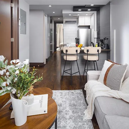 Stylish 3Bd In Manhattan